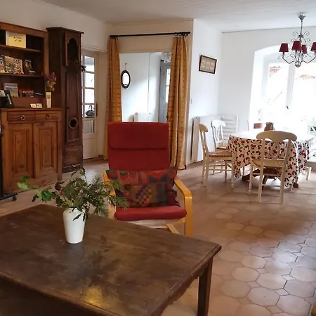 La Maison Sous Les Etoiles شقة Sembadel